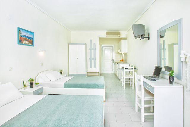 Port Marina Hotel - double/twin room luxury